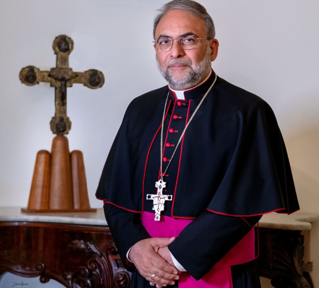 Provvedimenti dell’Arcivescovo circa gli uffici della Curia e le Parrocchie