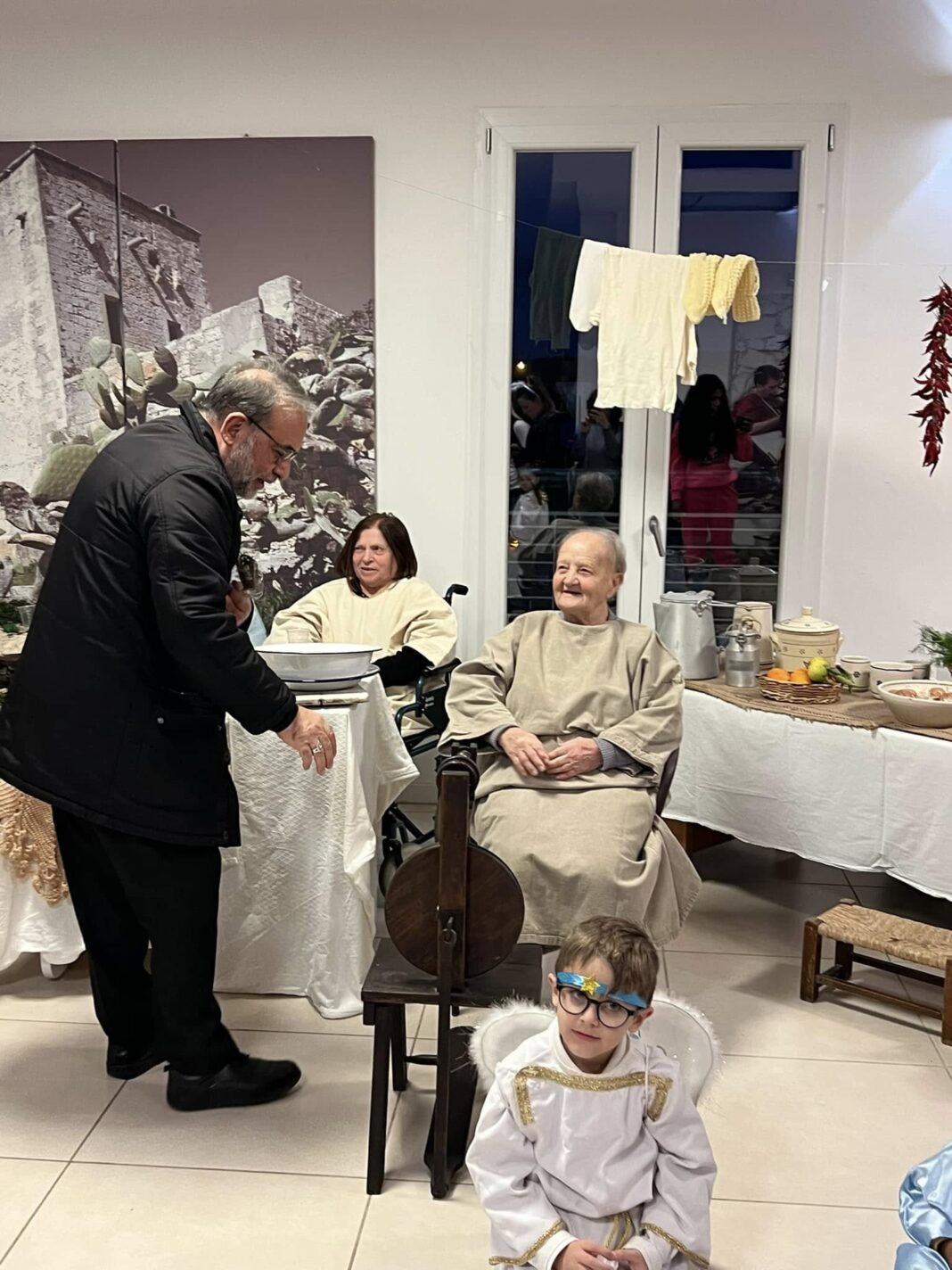 UNA NOTTE DI LUCE NELLA RSSA VILLA CALAMURI