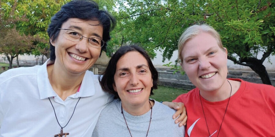 Paola Bocci a Radio Portalecce. Chi sono i ‘Servitori del Paola Bocci a Radio Portalecce. Chi sono i ‘Servitori del Vangelo della misericordia di Dio’? – Sito Ufficiale dell'ArciDiocesi di Lecce