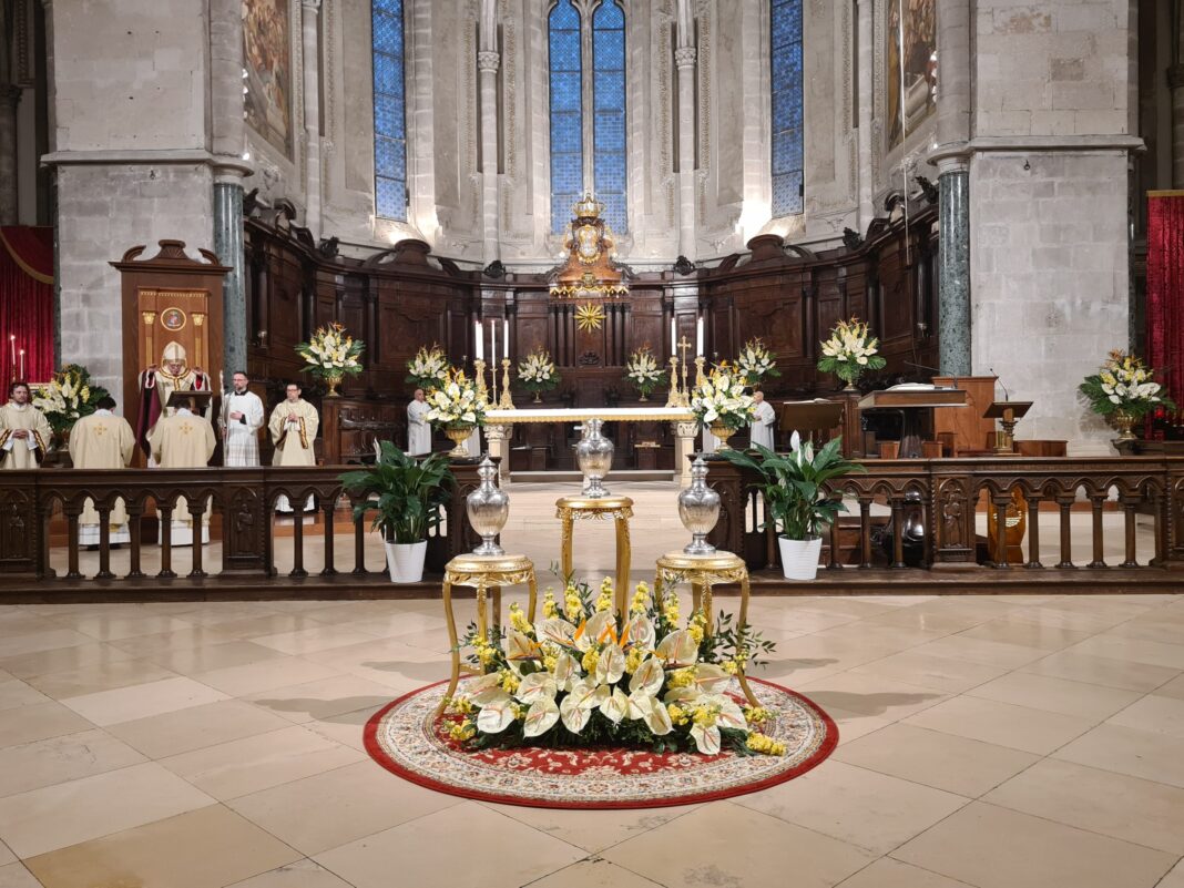 Santa Messa del Crisma 2025, il Vescovo: "L'olio con il Santa Messa del Crisma 2025, il Vescovo: "L'olio con il quale il Signore ci consacra"