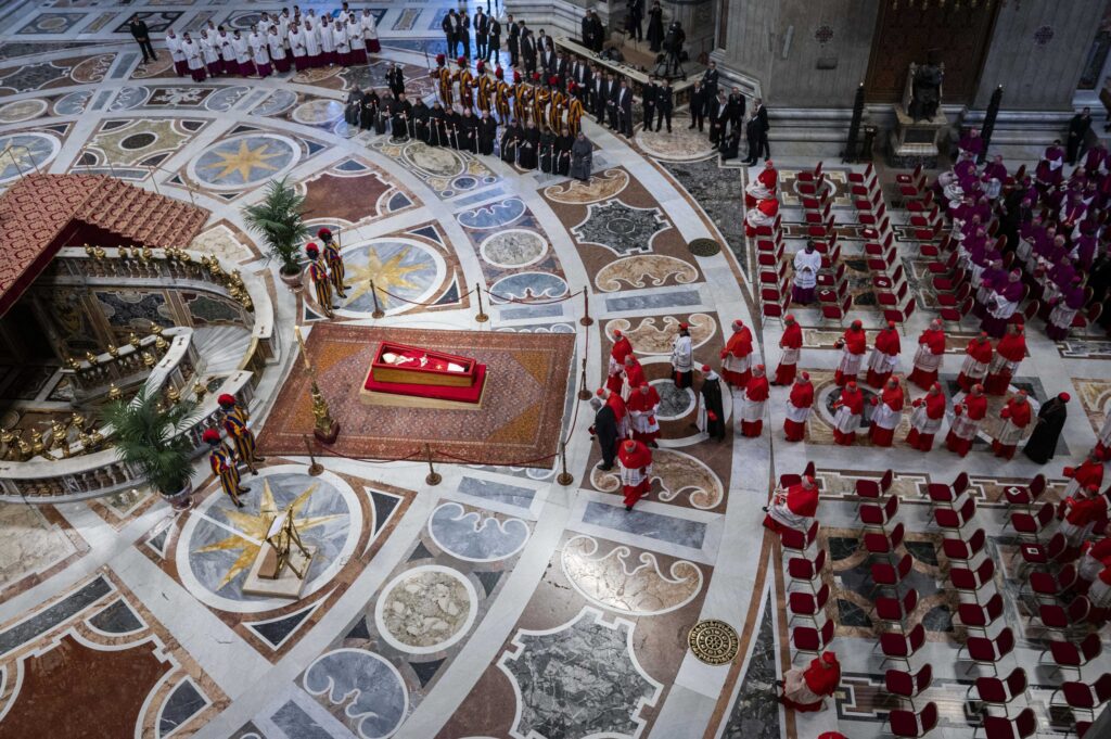 Chiusura uffici di curia per i funerali di Papa Francesco Chiusura uffici di curia per i funerali di Papa Francesco