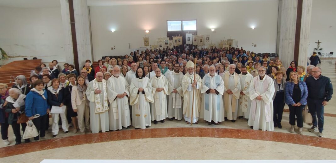 San Francesco e San Pio profeti della speranza San Francesco e San Pio profeti della speranza