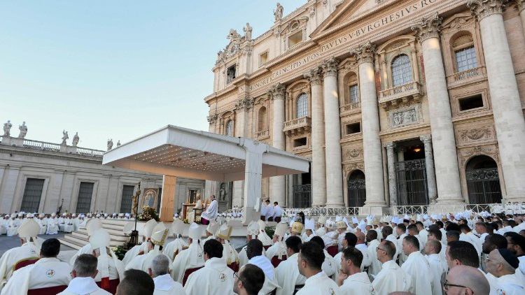 Alcuni concelebranti (@Vatican Media) cq5dam.thumbnail.cropped.750.422.jpeg