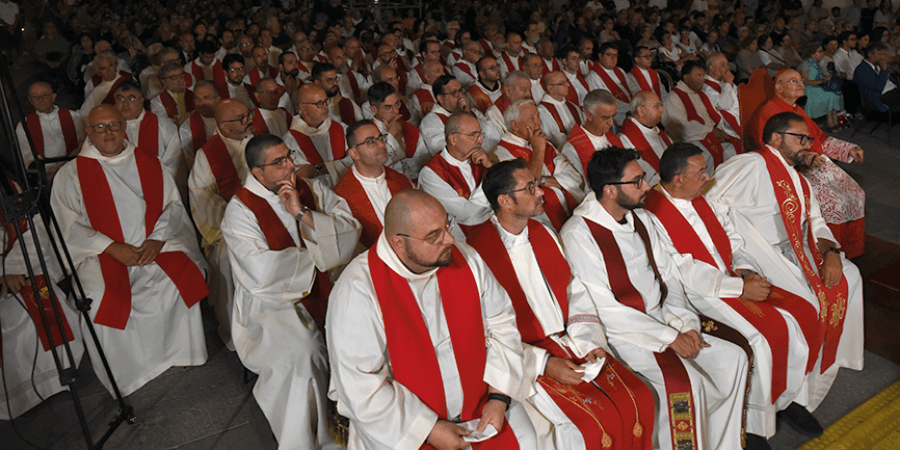 Offerte per il clero ferme al 2%. Dalla Chiesa un Offerte per il clero ferme al 2%. Dalla Chiesa un appello nella Giornata per il sostentamento – Sito Ufficiale dell'ArciDiocesi di Lecce