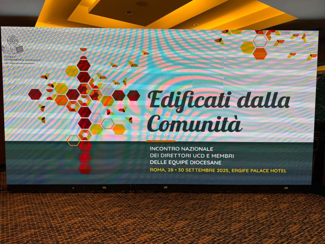 Edificati dalla Comunità 
Incontro Nazionale dei direttori UCD e membri delle eq