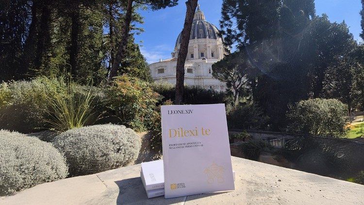 La copertina della "Dilexi te", la prima esortazione apostolica di Papa Leone XIV cq5dam.thumbnail.cropped.750.422.jpeg