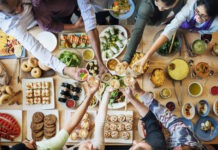 Aspettando San Martino. A tavola si diventa fratelli! Aspettando San Martino. A tavola si diventa fratelli!