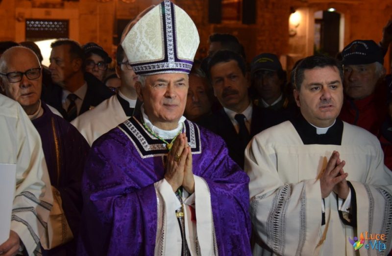 Tutti i Santi e Commemorazione Defunti, le celebrazioni presiedute dal Tutti i Santi e Commemorazione Defunti, le celebrazioni presiedute dal vescovo Domenico – Diocesi di Molfetta-Ruvo-Giovinazzo-Terlizzi
