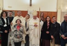 Mons. Vescovo celebre le cresime nella chiesa di S. Giusto Mons. Vescovo celebre le cresime nella chiesa di S. Giusto