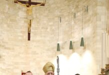 «SIATE GRATI E, DI CONSEGUENZA, GRATUITI!» Omelia dell’Arcivescovo nella solenne concelebrazione in occasione dell’ordinazione presbiterale dei diaconi Michele Pio Castagnaro e Francesco Paolo Pellizzieri. Trani, Cattedrale, 8 novembre 2025 «SIATE GRATI E, DI CONSEGUENZA, GRATUITI!» Omelia dell’Arcivescovo nella solenne concelebrazione in occasione dell’ordinazione presbiterale dei diaconi Michele Pio Castagnaro e Francesco Paolo Pellizzieri. Trani, Cattedrale, 8 novembre 2025