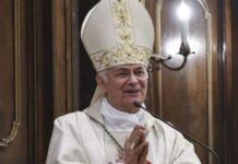 Celebrazioni del Vescovo Domenico Cornacchia nel tempo del Natale – Diocesi di Molfetta-Ruvo-Giovinazzo-Terlizzi Celebrazioni del Vescovo Domenico Cornacchia nel tempo del Natale – Diocesi di Molfetta-Ruvo-Giovinazzo-Terlizzi