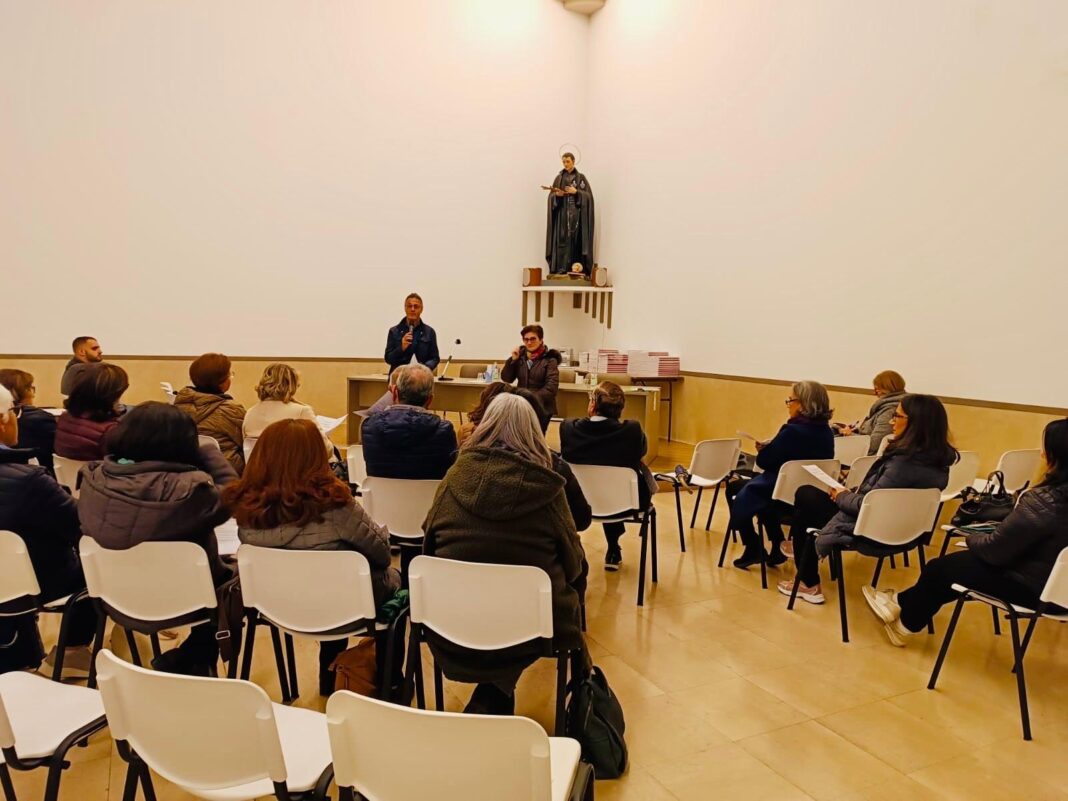 La bellezza dell'incontro che si fa luce La bellezza dell'incontro che si fa luce