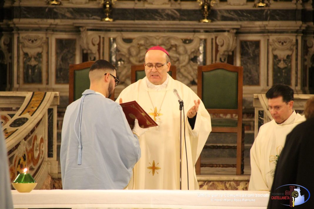 Omelia di Mons. Sabino Iannuzzi durante la Santa Messa nella Festa della Presentazione del Signore al Tempio – Diocesi di Castellaneta