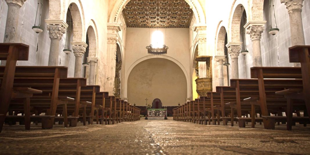 Custodire, abitare, celebrare: il progetto di adeguamento liturgico