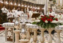 Celebrazioni della Settimana Santa presiedute dal vescovo Cornacchia – Diocesi di Molfetta-Ruvo-Giovinazzo-Terlizzi Celebrazioni della Settimana Santa presiedute dal vescovo Cornacchia – Diocesi di Molfetta-Ruvo-Giovinazzo-Terlizzi