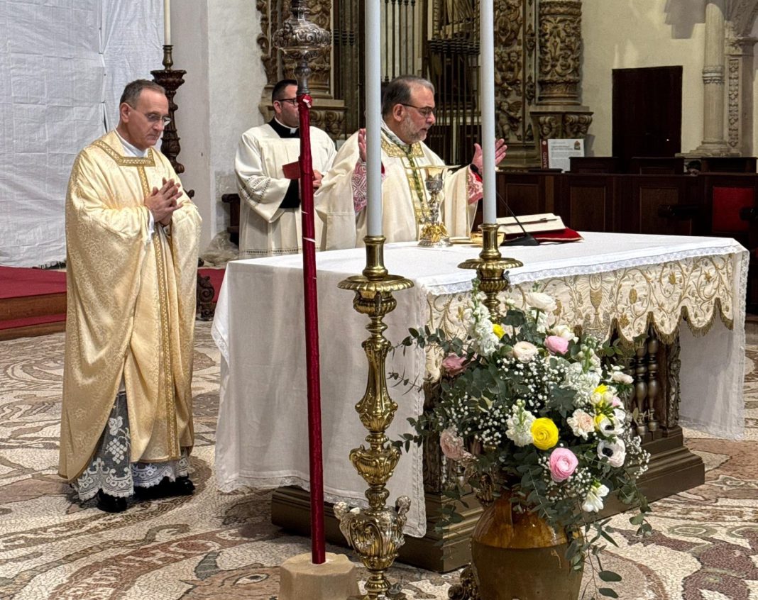 Celebrazione Eucaristica di Pasqua presieduta dall'Arcivescovo Neri