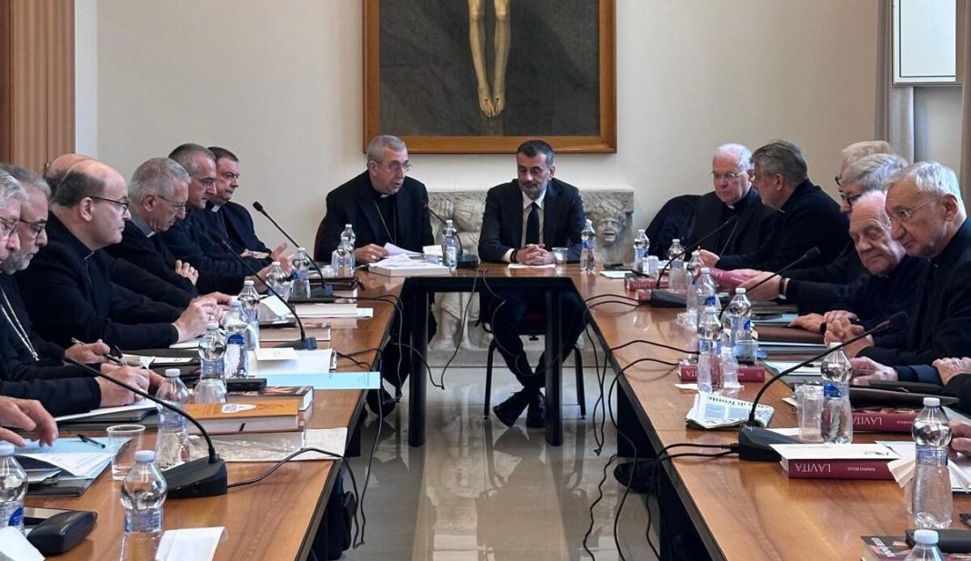 CEP / Incontro tra la Conferenza Episcopale Pugliese e il Presidente della Regione Puglia, On. Antonio Decaro