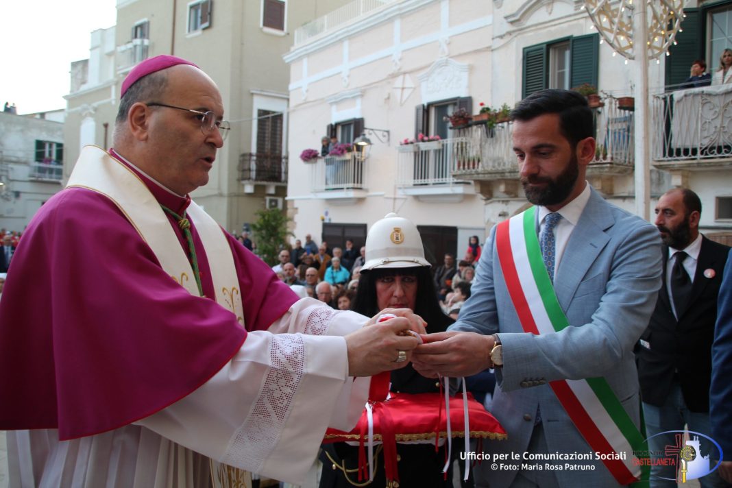 Omelia di Mons. Sabino Iannuzzi durante la Santa Messa per la Festa Patronale dei Santi Nicola e Francesco da Paola – Diocesi di Castellaneta