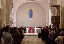 La Veglia di Pentecoste – Arcidiocesi di Otranto La Veglia di Pentecoste - Arcidiocesi di Otranto