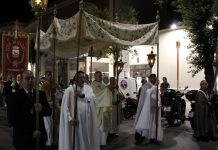 Festa del Corpus Domini. Cristo nelle strade della città Festa del Corpus Domini. Cristo nelle strade della città