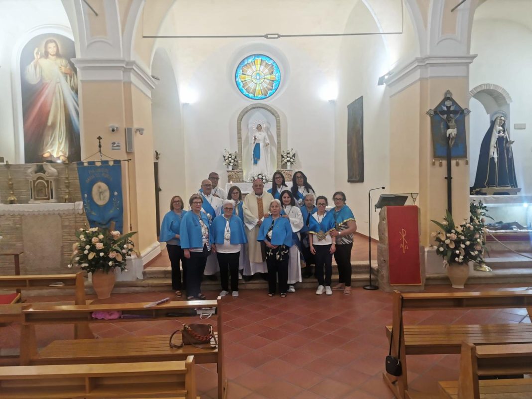 Mons. Vescovo celebra nella Chiesa di S. Gaetano
